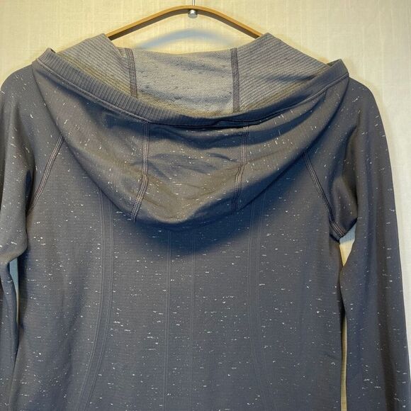 Lululemon Gray Sweat Life Swiftly Tech 1/2 Zip Long Sleeve Hoodie Size 6 - Picture 8 of 10